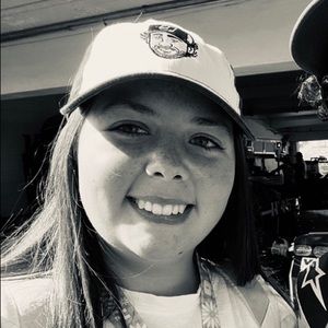 Meet your Posher, Devin